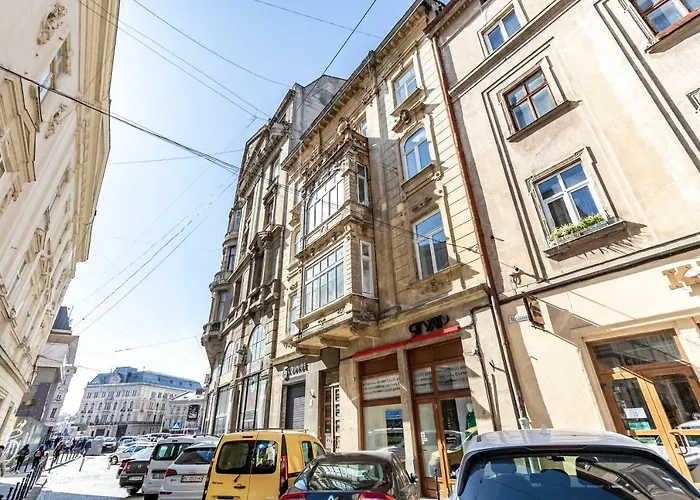 на театральній Leópolis